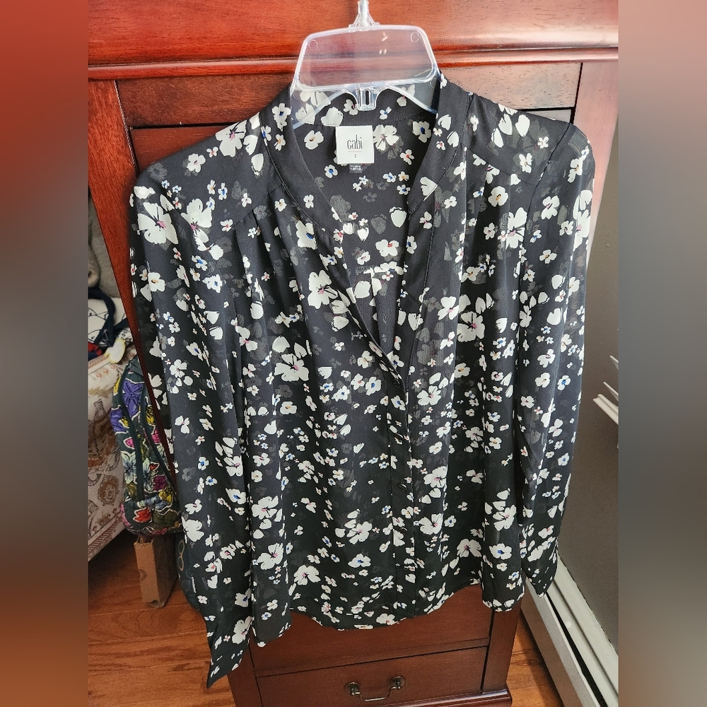 Cabi Floral Blouse
